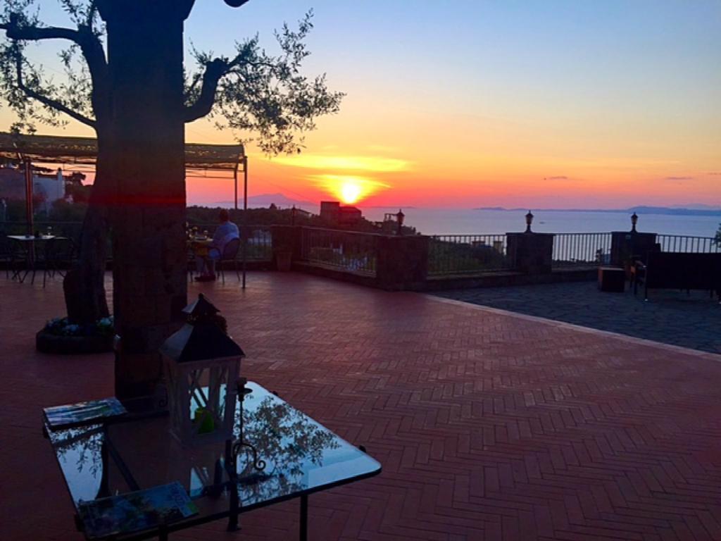 Villa Carolina Sorrento Private Heated Pool And Sea View Екстер'єр фото